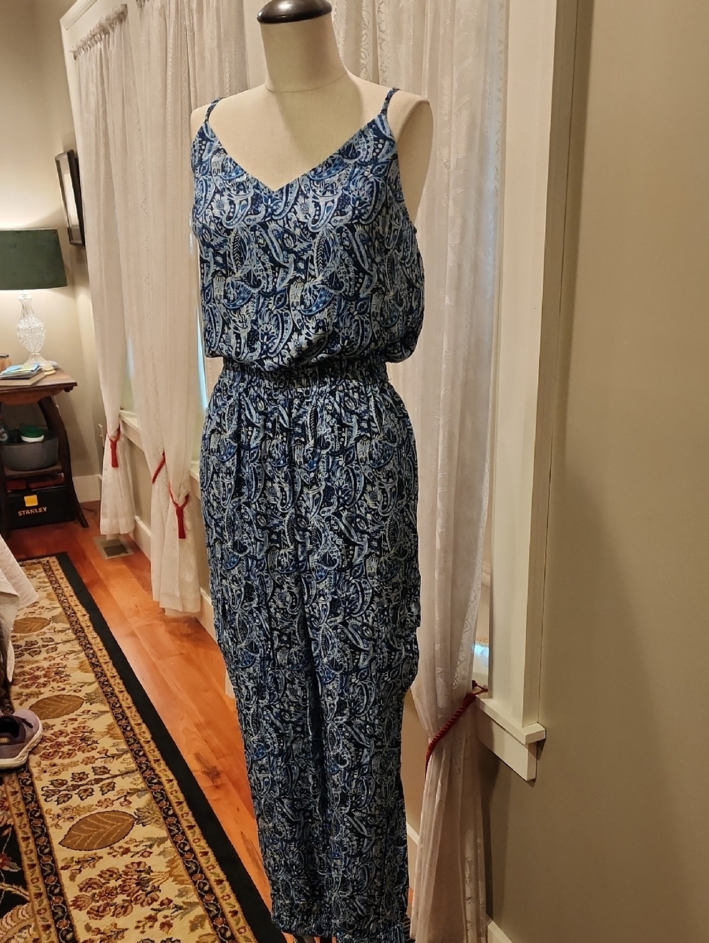 White House Black Market Blue Paisley Sleeveless Jumpsuit